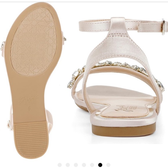 Size 9 - Bridal Shoes - Jewel Badgley Mischka - Picture 3 of 8